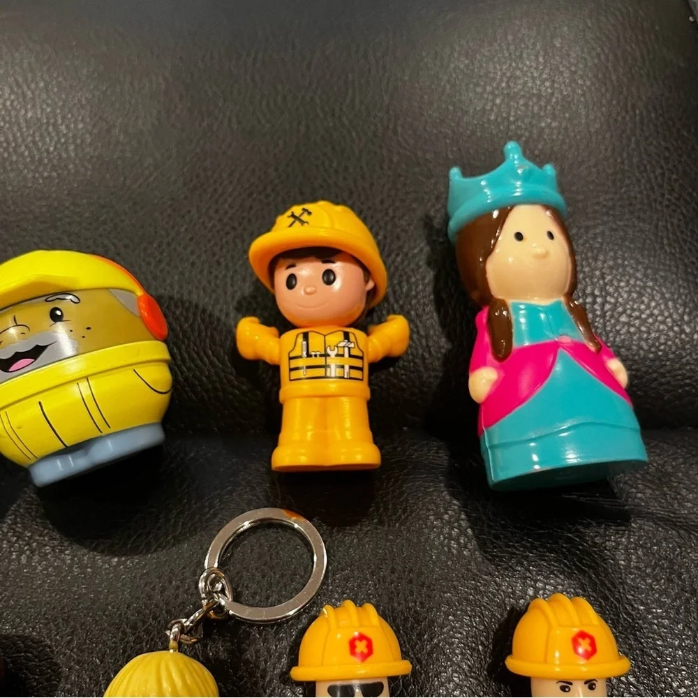 Nikko toys Lego duplo little tikes people construction small toys lot